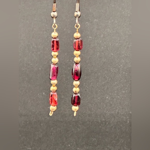 Handmade by Shanstone Jewelry!! 
 Garnet and GF Dangle Earrings - Picture 1 of 2